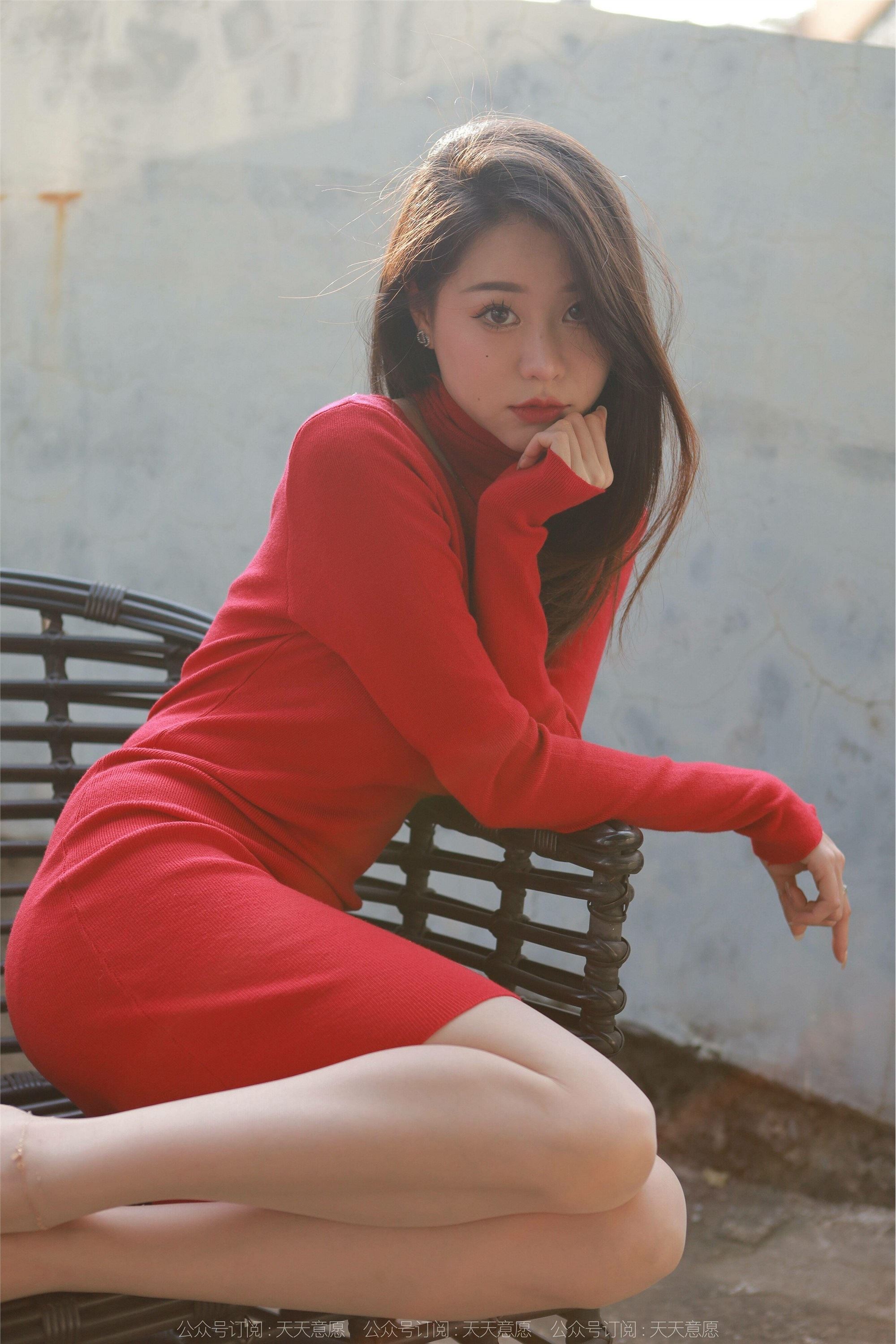 IESS异思趣向  2022.01.20 丝享家991：佳爷特辑《圣诞红裙女神》